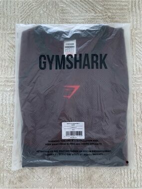 NEW Gymshark Onyx 5.0 Seamless Muscle Fit T-shirt Black/Carmine Red Size LARGE